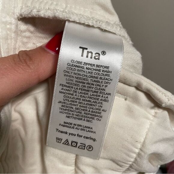 Aritzia Tna Sunview Pant Ripcord Corduroy Pant in White Creme- Size 0 - Picture 7 of 8